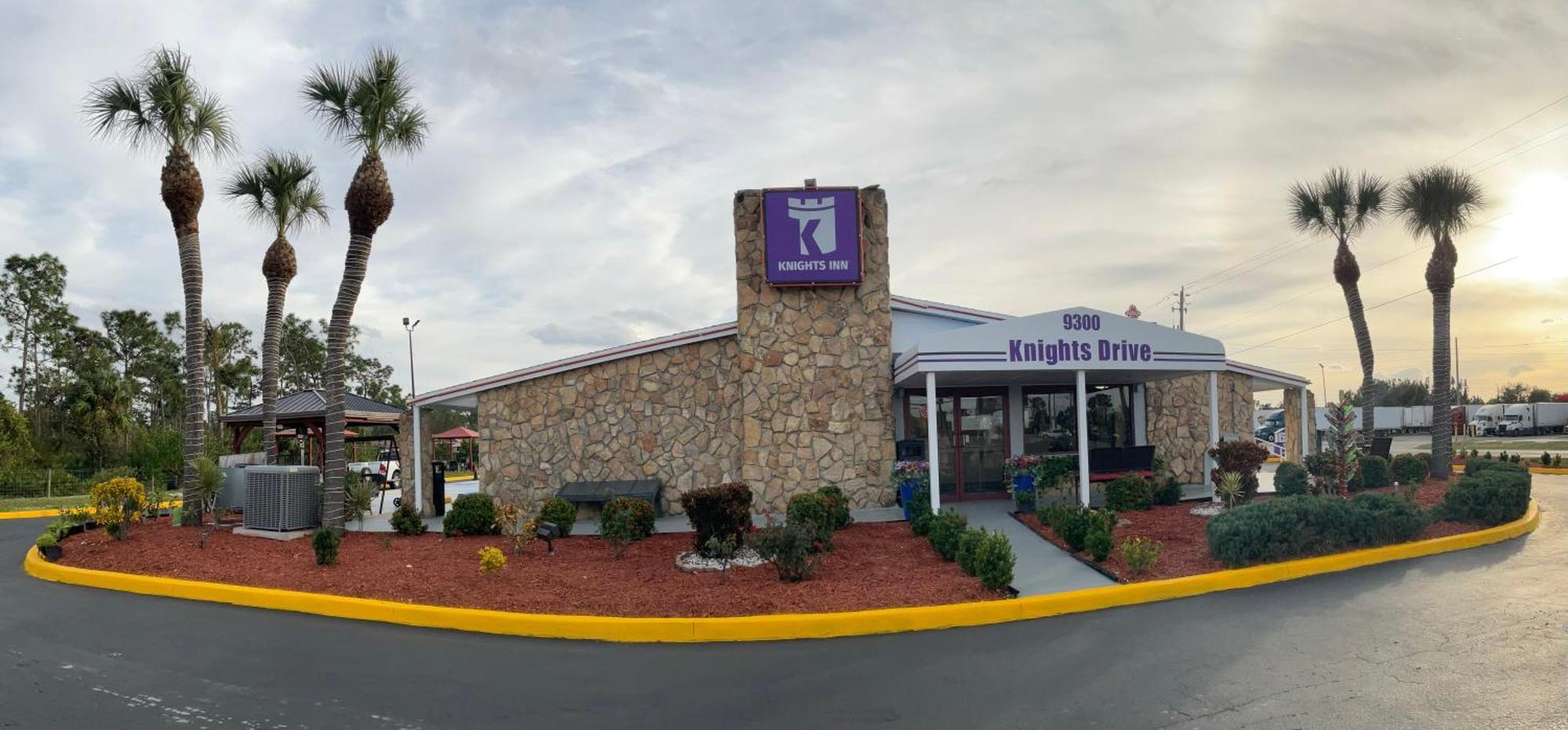 Knights Inn Пунта-Горда Экстерьер фото